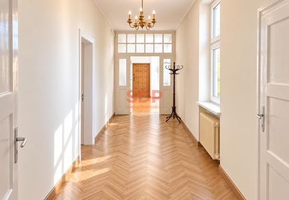 Mieszkanie 109,5 w centrum żmigrodu | ogród | 3 242 zł/m²
