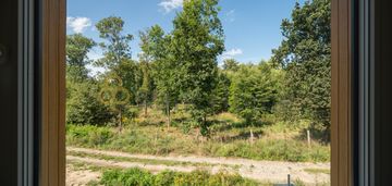 Kawałek dalej, za to w ciszy i wśród zieleni