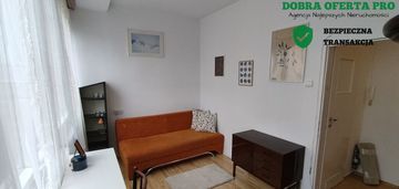 Kawalerka z oddzielną kuchnią – gdańsk rudniki