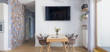 3 pokoje| zielona italia| parking i komórka