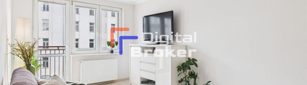 Widoknapałack⭐rozkładowe3pok⭐balkon⭐winda⭐własność