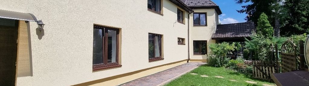 Doskonałe miejsce na mieszkanie i gabinet, biuro