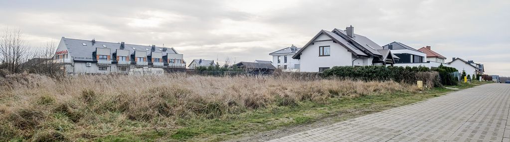 Działka usługowo - mieszkalna 1133 m² mosty