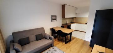 Przytulne mieszkanie w fantastycznym miejscu.