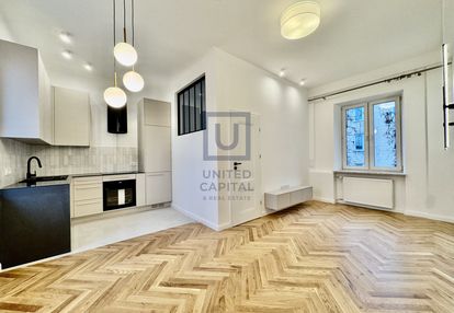 Parking | wysokie 310 cm | dwustronne | kamienica