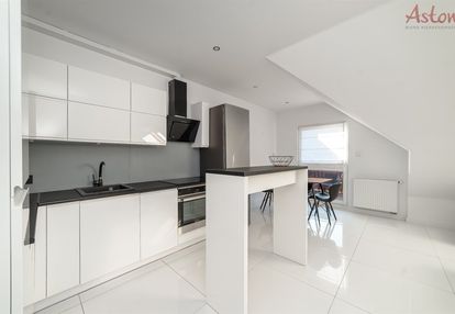 Mieszkanie z garażem na wynajem tychy os łabędzie