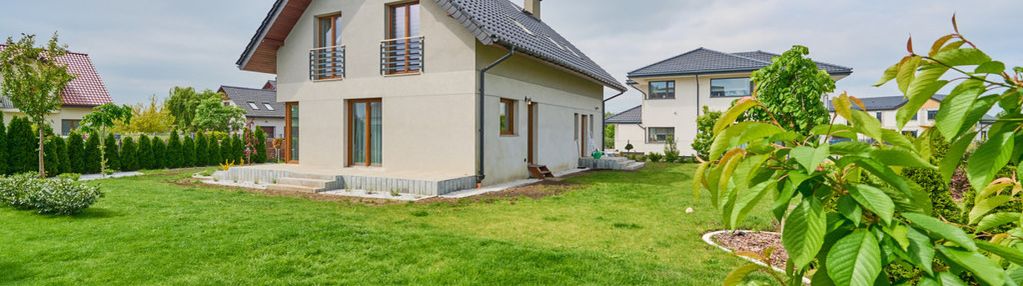 Komfortowy dom z osobnym mieszkaniem/biurem