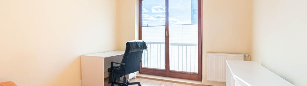 Studio z oddzielną kuchnią *os. mozarta* 30m2