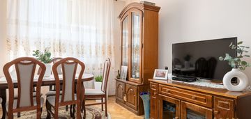 3 pokoje w zadbanej kamiennicy na mokotowie