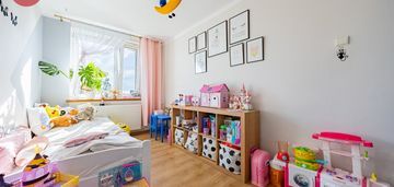 Przestronne mieszkanie w szydłowie na sprzedaż.