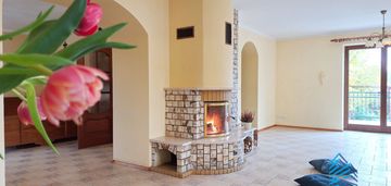 Jadowniki - dom i 97 arów działki