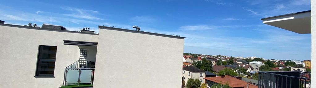 Gotowe, z pięknym widokiem i z garderobą!