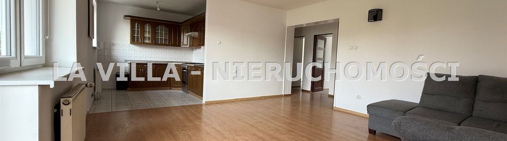 3 pokoje | balkon | centrum leszna |