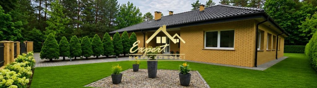 Dom parterowy 174 m² z garażem i altaną