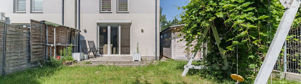 Skrajny segment z ogrodem 257 m² | kobyłka