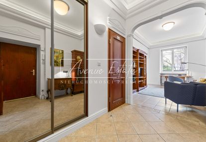 Atrakcyjne 2-pok. mieszkanie w centrum