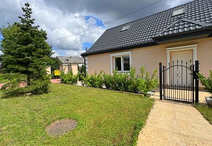 2 domy w 1 cenie! fotowoltaika, garaż 64 m²