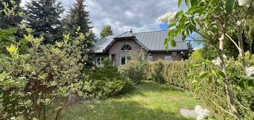 Nietuzinkowy dom 196m2, działka 1320m2