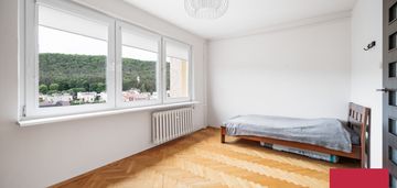 Gdynia cisowa,  4 pokojowe mieszkanie z balkonem