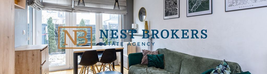 Ogródek, miejsce postojowe i komórka lokatorska.