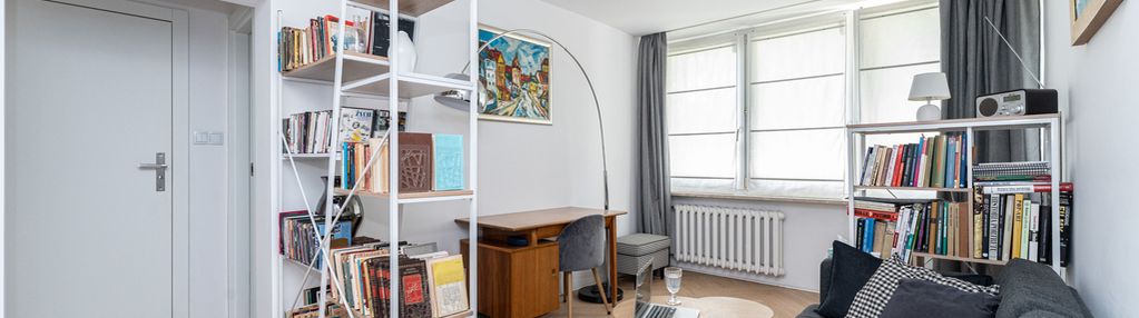 2 pokoje z oddzielną kuchnią  na saskiej kępie