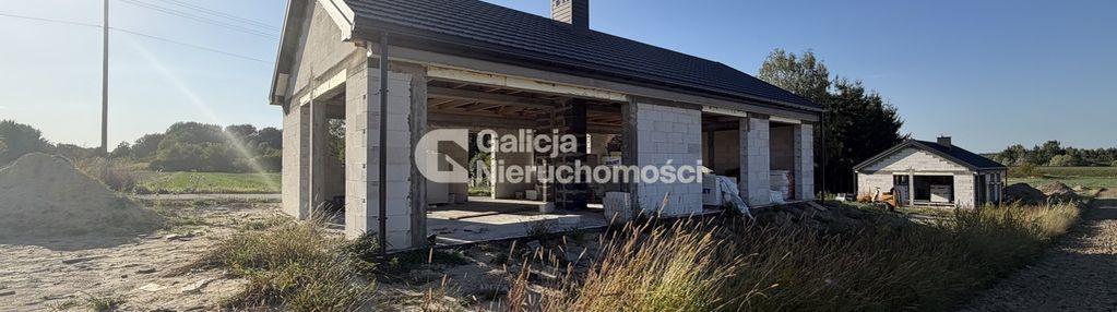 Trzciana | dom parterowy 92m2 | działka 8 arów