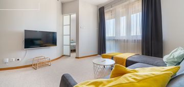 2 pok/do wprowadzenia/klimatyzacja/wysoki standart