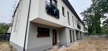 Nowoczesny apartament z prywatnym wejściem i loggią wesoła