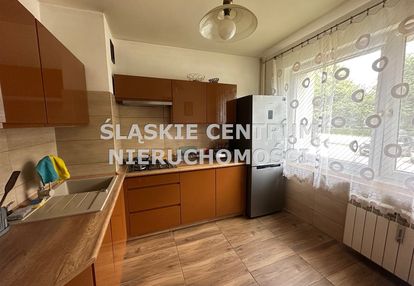 Czeladź nowopogońska 208b 3 pokoje niski blok