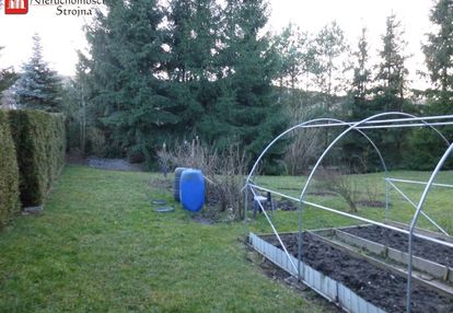 Spokojne miejsce, wszystkie media, dojazd asfalt.