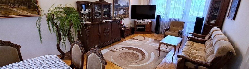 Przestronny dom na pięknej działce, białogon