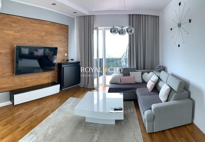 100 m apartement z tarasem i widokiem.