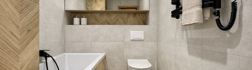 2 łazienki i 3 pokoje z balkonem w centrum miasta!