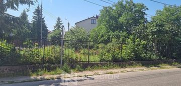 Działka usługowa 900 m 2 róg cmentarnej i reymonta