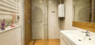 Funkcjonalne 3 pokoje z balkonem | wysoki parter |