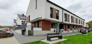 Do wejścia, taras, ogródek, mpk