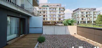 2 pokojowe i taras 50 m2 i park skowroni i borek
