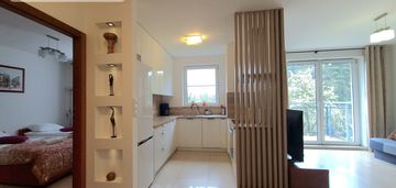 Słoneczne, rozkładowe w pełni wyposażone