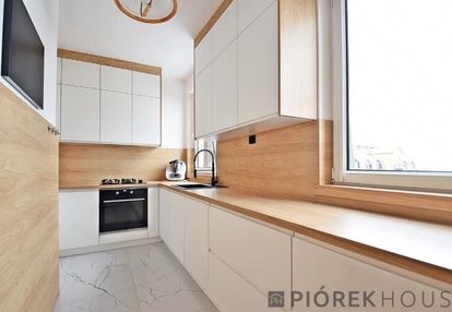 Dwupoziomowe mieszkanie w ząbkach