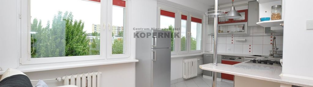 2 pokoje,kuchnia z jadalnią,balkon,rubinkowo