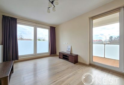 2 pokoje,osobna kuchnia,52m2,królewskie lipy