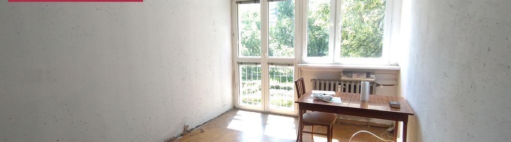 Centrum, borek, niski blok zieleń wokoło