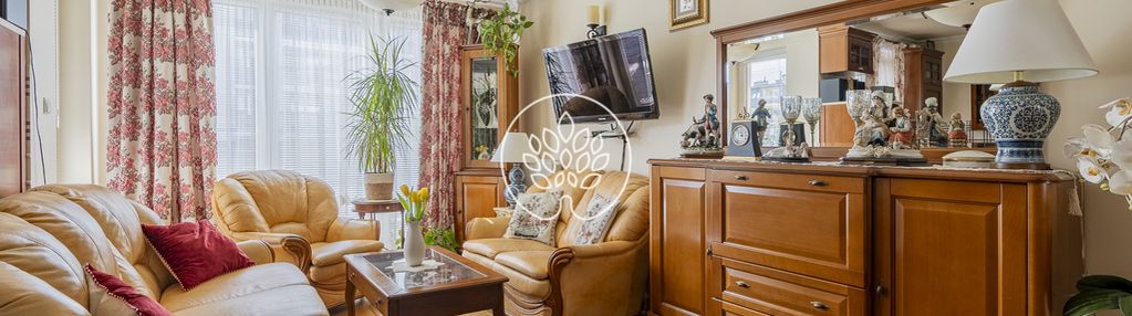 Piękne mieszkanie z ogrodem zimowym