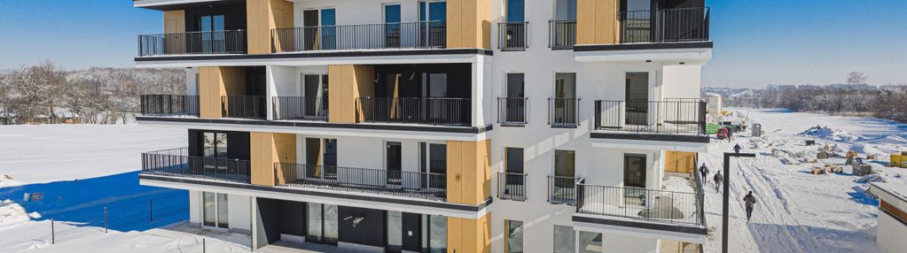 Nowe mieszkanie z dużym balkonem ze schowkiem