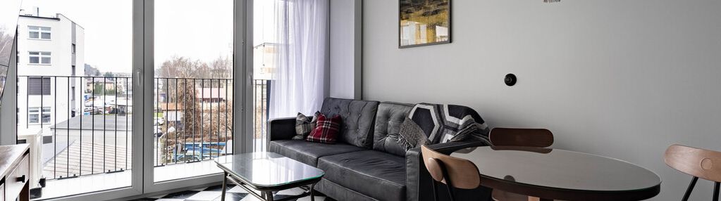 2 pok. 41m2*garaż*w. standard*głowackiego