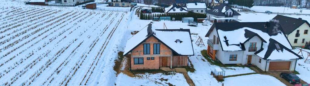 Dom jednorodzinny w korzennej-st. surowy zamknięty