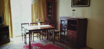 Świetne 2.pokojowe z kuchnią blisko Łazienek