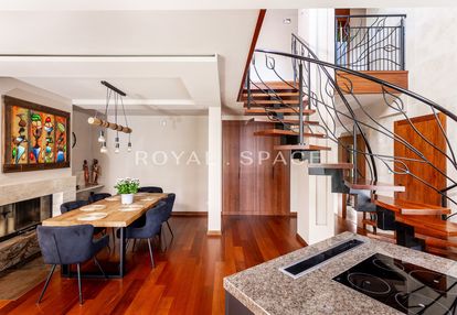 Bliźniak z jacuzzi wśród zieleni | tyniec