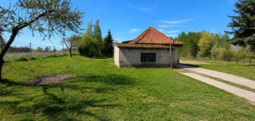 Urokliwy dom na wsi- goryń