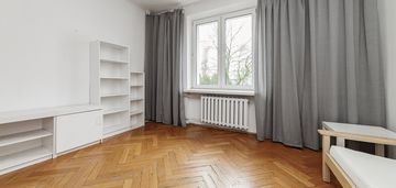 Kamienica na muranowie | cisza i zieleń